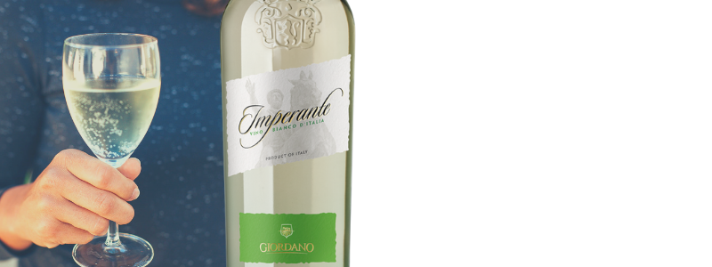 Novit in casa Giordano: scopri la forza delicata dell'imperante, vino bianco d'Italia